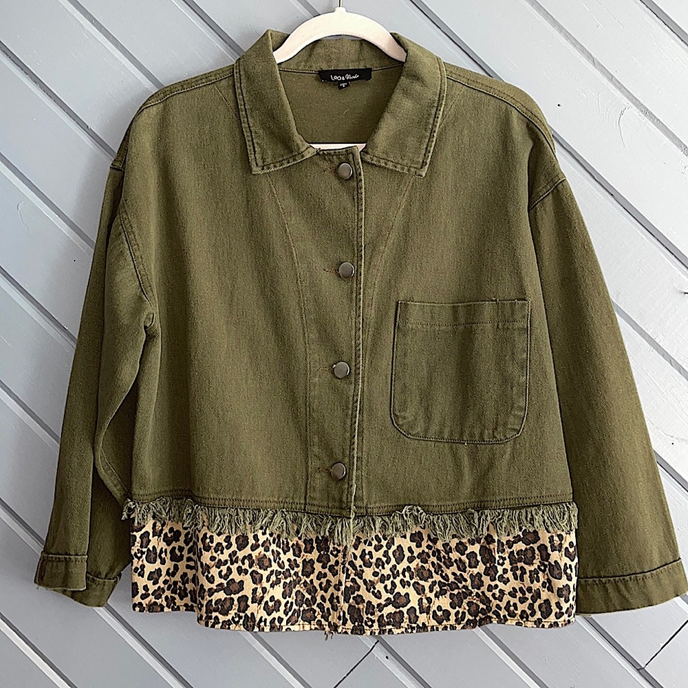Lea & Viola olive green fringe cheetah print button down cropped fringe jacket
